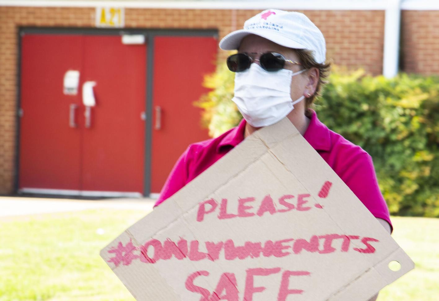 photo_ft_news_school board 3_072920.jpg